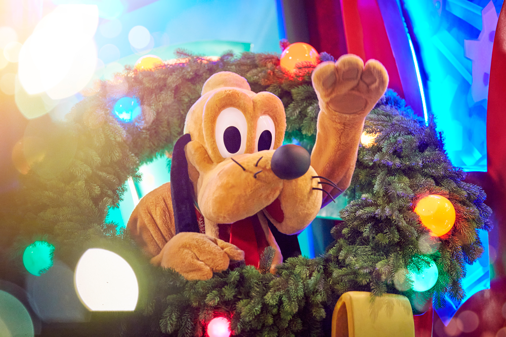 Fantastic Christmas Savings to Disneyland® Paris